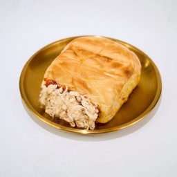 ปังพริกเผาไก่หยอง