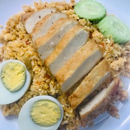 ข้าวผัดน้ำจิ้มแจ่ว+หมูยอทอด+ไข่ต้ม