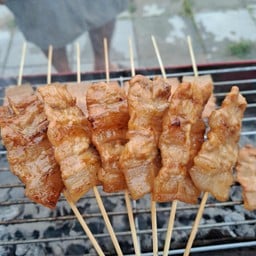 หมูปิ้ง