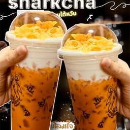 ชาไทย วิปครีม คอนเฟลก