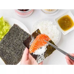 แซลมอนดอง+ข้าวญี่ปุ่น+สาหร่าย