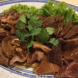 ขาหมู เมืองประชา