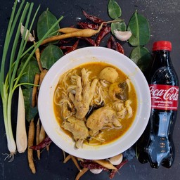 เซตอร่อยซ่า น้ำยากะทิพริกแกงใต้ + น้ำโค้ก