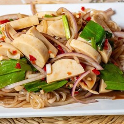 ยำเส้นเล็ก ไก่ยอ