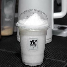 มะพร้าวสดปั่น