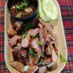 คอหมูย่าง