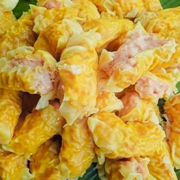 เกี๊ยวหมูเด้งล้วน 4 ชิ้น