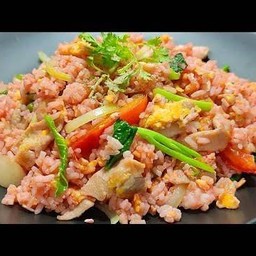 ข้าวผัดรถไฟไก่