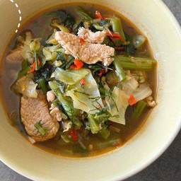 แกงอ่อมหมู