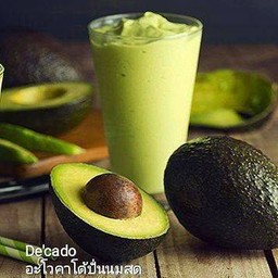 น้ำอะโวคาโด้ปั่นนมสด
