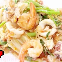 สุกี้ ผัดแห้ง วุ้นเส้น รวมทะเล หมูสไลด์+หมึก+กุ้ง+ไข่1ฟอง+ฟรีใส่ลูกชิ้น
