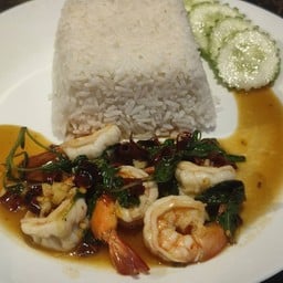 ข้าวกระเพราพริกแห้ง