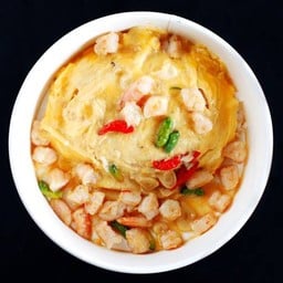 ข้าวไข่ข้นกุ้งกระเทียมพริกขี้หนูสด