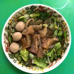 ก๋วยเตี๋ยวเอ็นตุ๋น,หรือลูกชิ้น+เอ็นตุ๋นพิเศษ