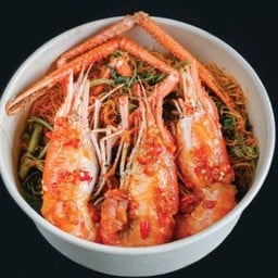 หมี่กระเฉดกุ้งแม่น้ำ