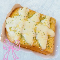 ขนมปังหน้าเนยกระเทียมอบชีส