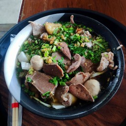 ก๋วยเตี๋ยวหมู