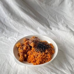 (2ชิ้น)ไก่ไม่มีกระดูก+มาม่า