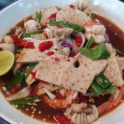 ตำหมูยอหมึกสาย