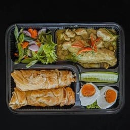 แกงเขียวหวานไก่+โรตี