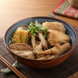 เจ๊หมวยก๋วยเตี๋ยวไก่มะระ เมืองทองธานี