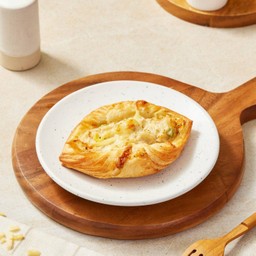 ครีมมี่เดนิชไก่