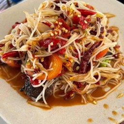 ตำขนมจีนมะละกอปูปลาร้า