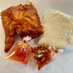 อิ๊คคิวซังไก่ทอดหาดใหญ่ ลาดพร้าว