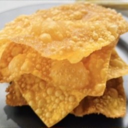 เกี๊ยวกรอบ 1 ห่อ