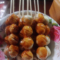 ลูกชิ้นปิ้งบ้านบ่อน้ำ