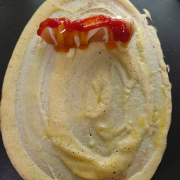 แพนเค้ก ไส้กรอกไก่หนังกรอบ