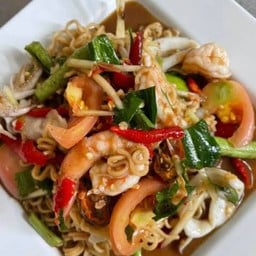 ส้มตำแซ่บนัว เนินกระปอก