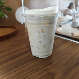 นมสดเย็น
