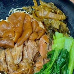 ร้านข้าวขาหมูเบลล่า