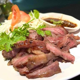 ธารา เนื้อย่าง