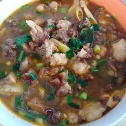 ต้มแซ่บเนื้อ