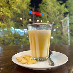 นมสดคาราเมลร้อน