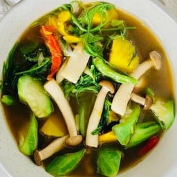 แกงเห็ดรวม