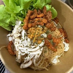 หมี่ไก่ฉีก(หมี่ไก่หอม)🐔