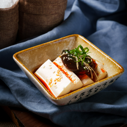 เต้าหู้เย็นกับไข่เยี่ยวม้า_FR