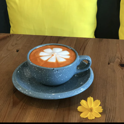 ชาไทยร้อน