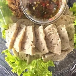 หมูยอหนังลวก น้ำจิ้มซีฟู้ด