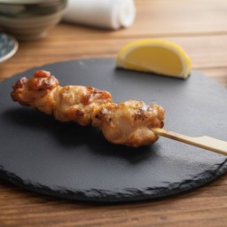 สะโพกไก่ย่างซอส kokoro