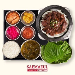 ซี่โครงหมูคัลบีหมักซอสกระทะร้อน