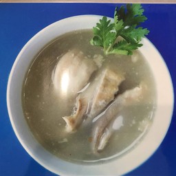 กระเพาะหมูตุ๋นพริกไทย