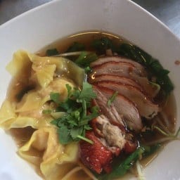 บะหมี่เกี๊ยวเป็ดน้ำ