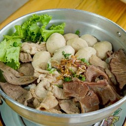 เกาเหลาหม้อไฟหมู