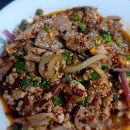 ส้มตำพี่เหมียวศรีราชา ไร่กล้วย ศรีราชา