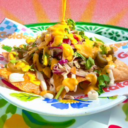 Tea Leaf Nachos - นาโช่สลัดใบชา