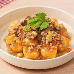 ข้าวราดเต้าหู้ทรงเครื่อง